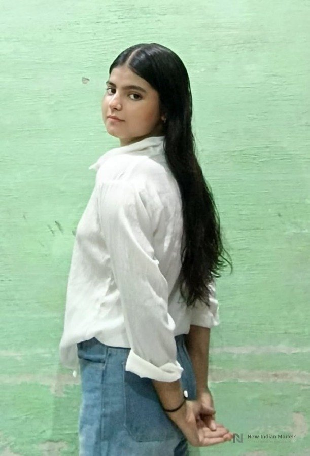 Anshika pathak image Anshika pathak